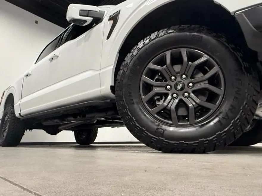 2025 Ford F-150 Tremor photo 1