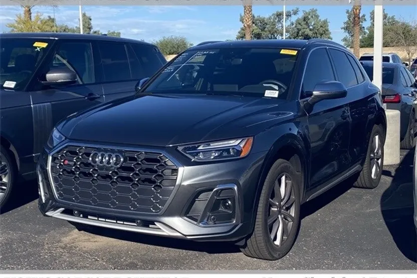 2025 Audi SQ5 Premium Plus photo 1