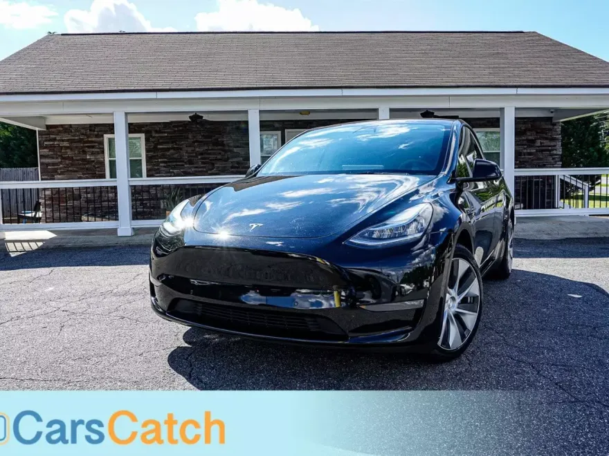 2022 Tesla Model Y Long Range photo 1
