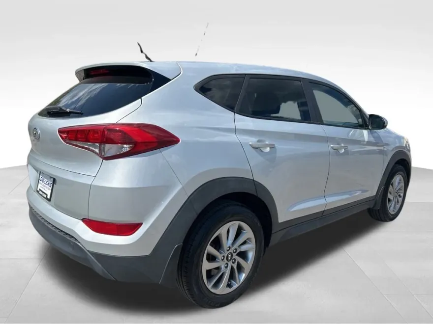 2018 Hyundai Tucson SE photo 1