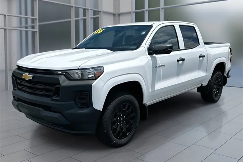 2026 Chevrolet Colorado Work Truck photo 1