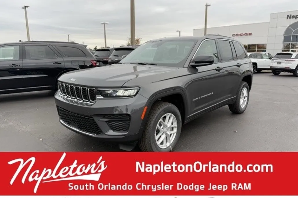 2025 Jeep Grand Cherokee Laredo X photo 1