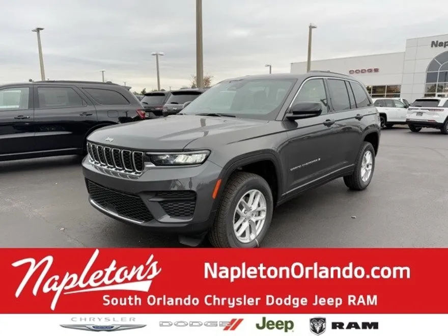 2025 Jeep Grand Cherokee Laredo X photo 1