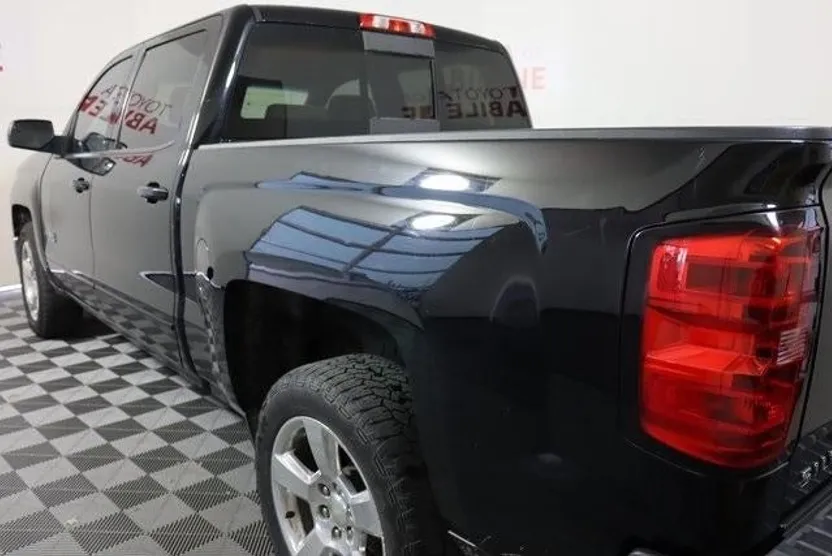 2015 Chevrolet Silverado 1500 LT photo 1