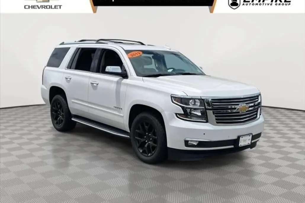 2019 Chevrolet Tahoe Premier photo 1