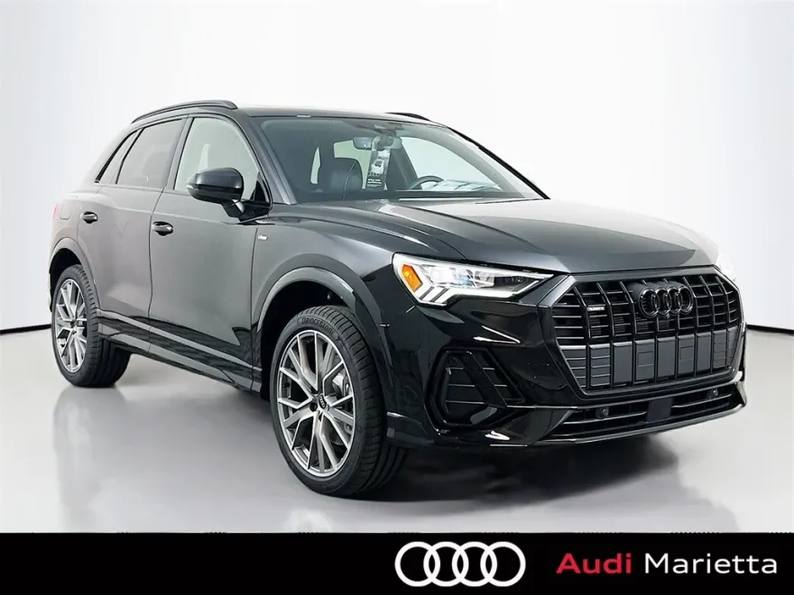 2025 Audi Q3 45 TFSI S line Premium Plus photo 1