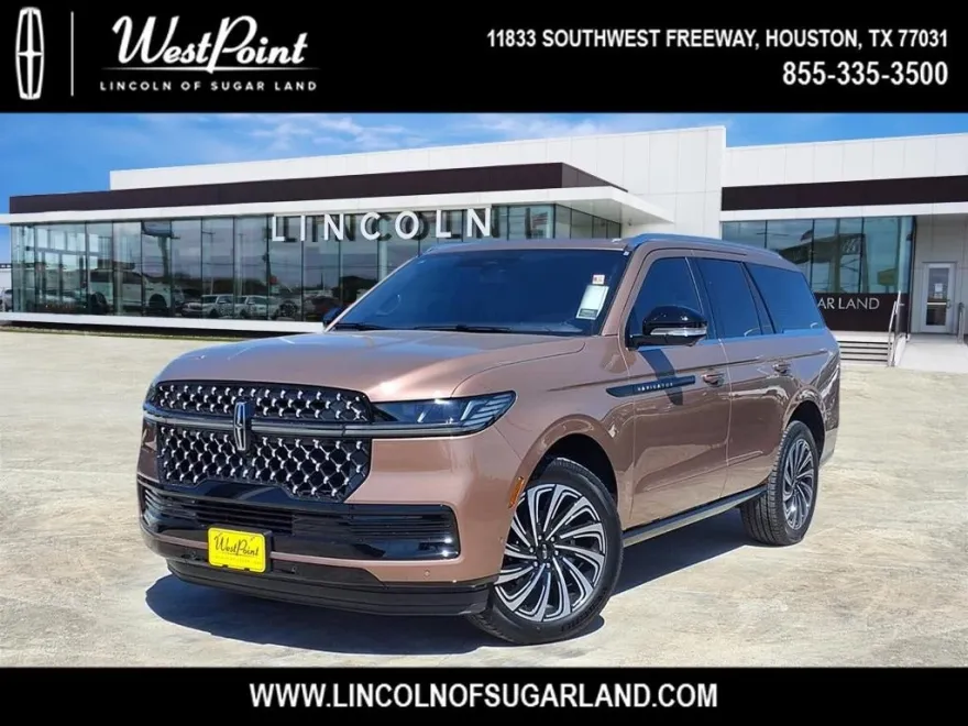 2025 Lincoln Navigator Black Label photo 1