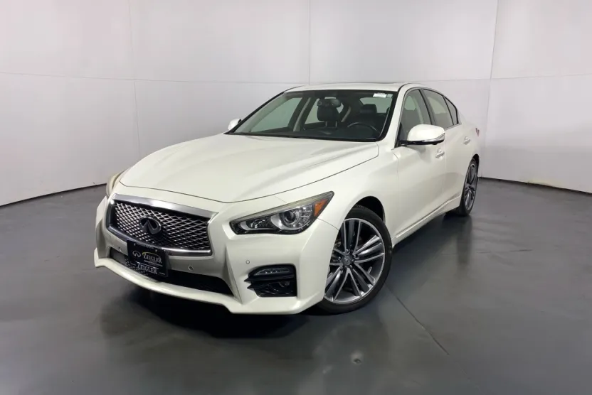 2014 Infiniti Q50 Hybrid Sport photo 1