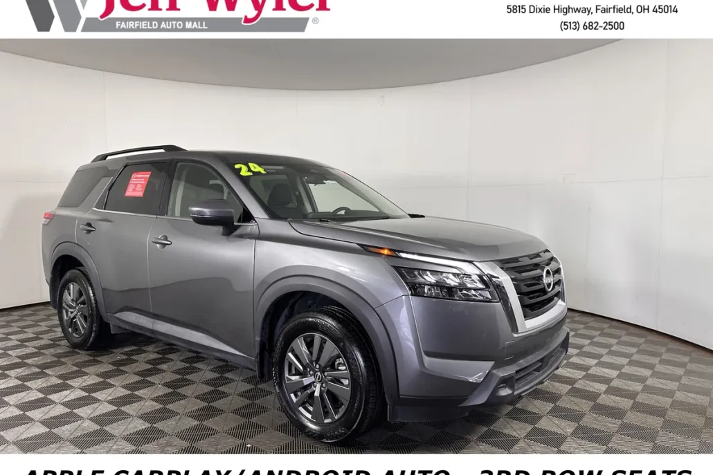 2024 Nissan Pathfinder SV photo 1