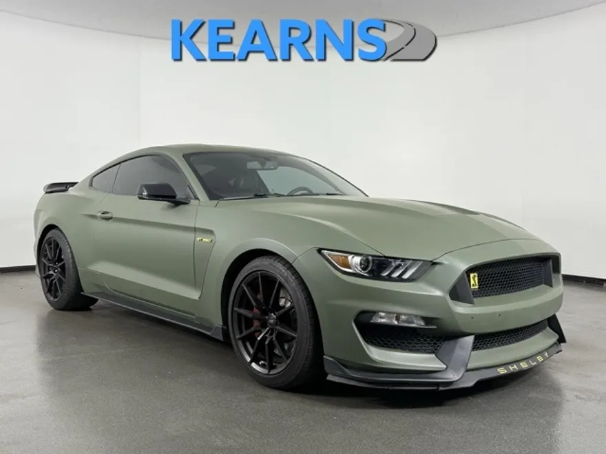2016 Ford Mustang Shelby GT350 photo 1