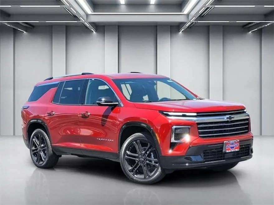 2025 Chevrolet Traverse High Country photo 1