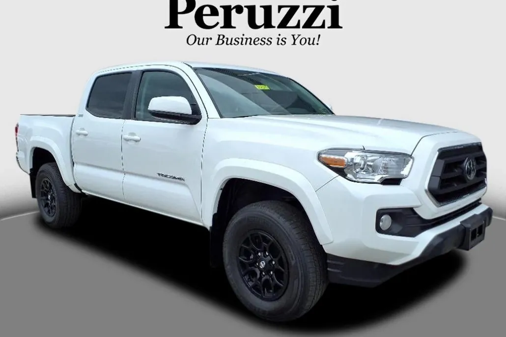 2022 Toyota Tacoma SR5 V6 photo 1
