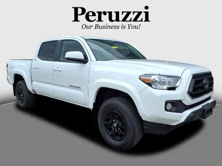 2022 Toyota Tacoma SR5 V6 photo 1