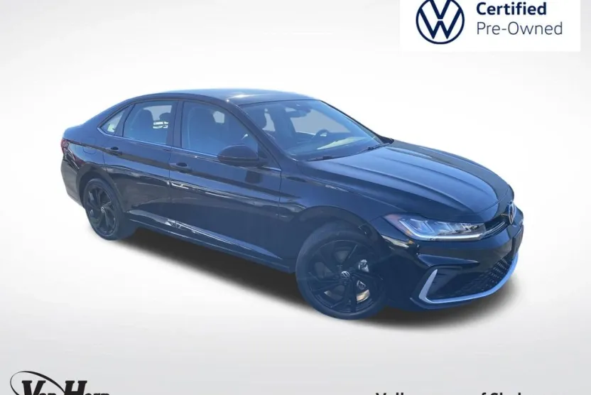 2025 Volkswagen Jetta 1.5T SE photo 1
