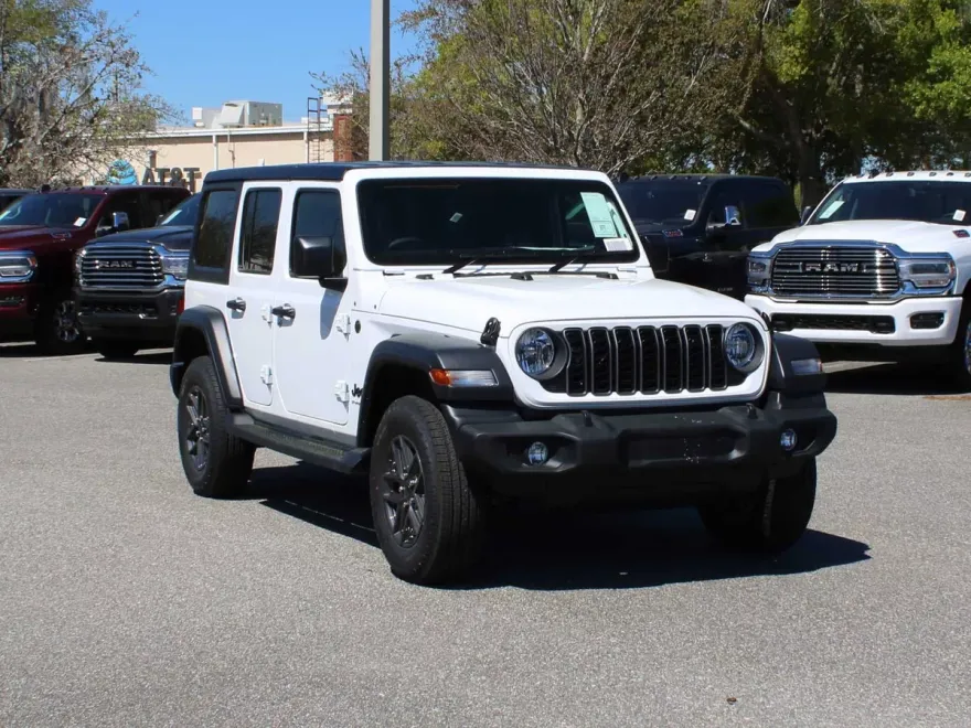 2024 Jeep Wrangler Sport RHD photo 1