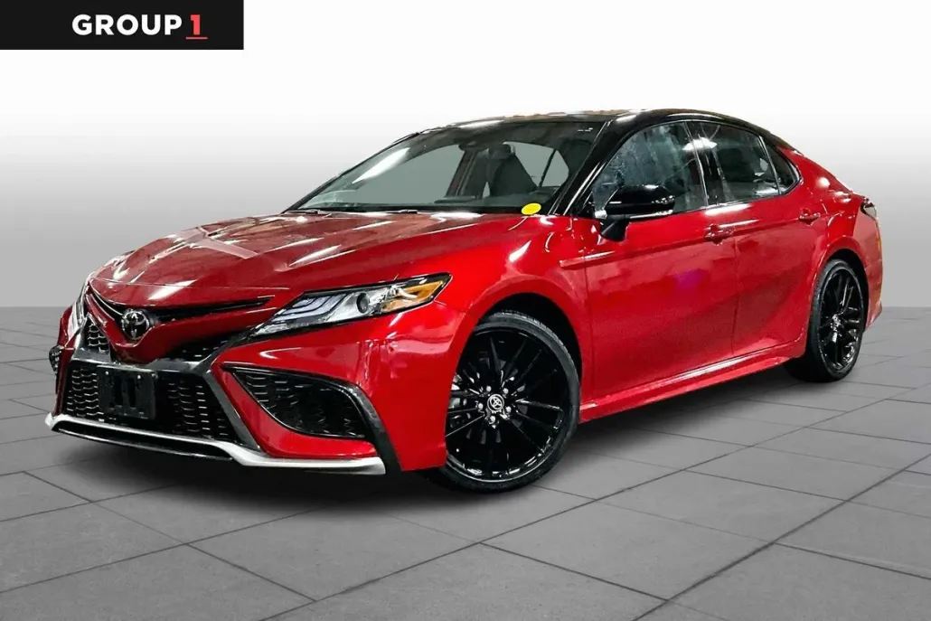 2023 Toyota Camry XSE photo 1