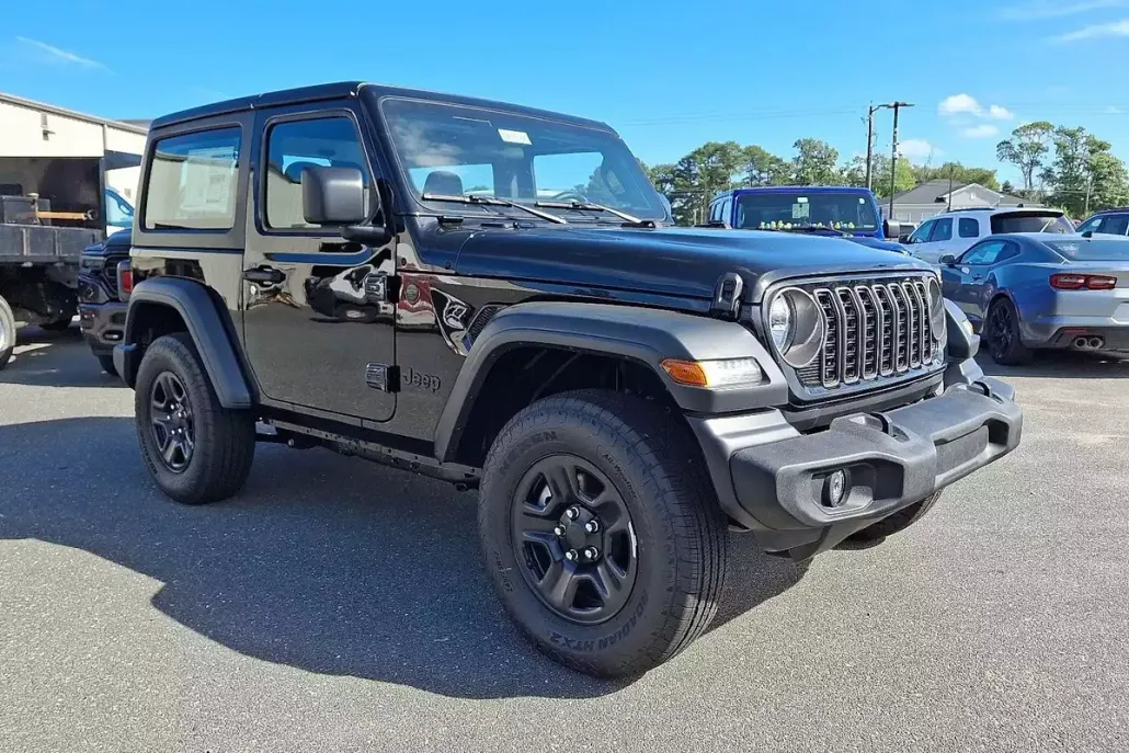 2025 Jeep Wrangler Sport photo 1