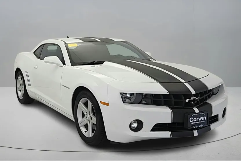 2012 Chevrolet Camaro 1LT photo 1