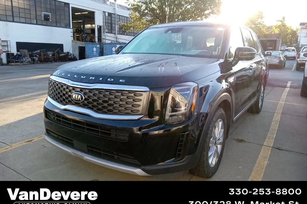 2020 Kia Telluride LX photo 1