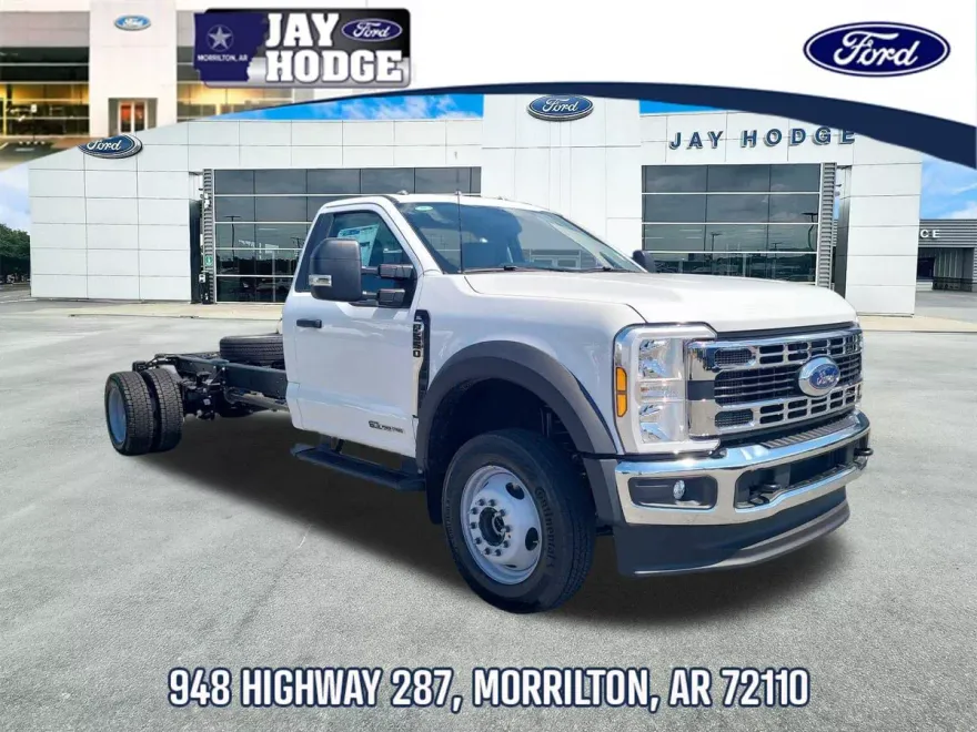 2025 Ford F-550 XL photo 1