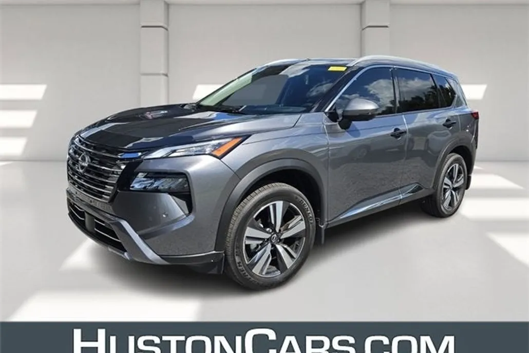 2025 Nissan Rogue SL photo 1