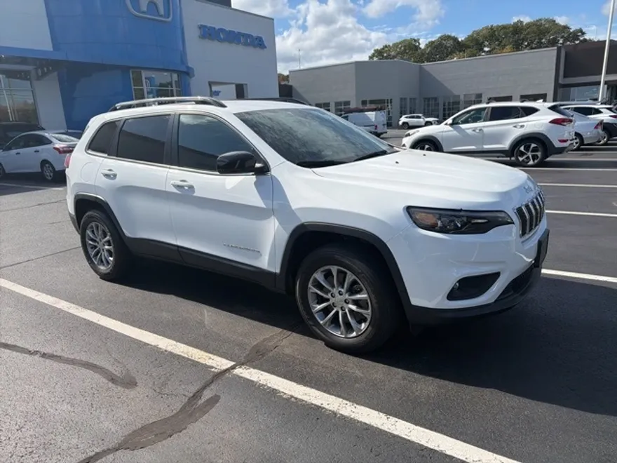 2022 Jeep Cherokee Latitude Lux photo 1
