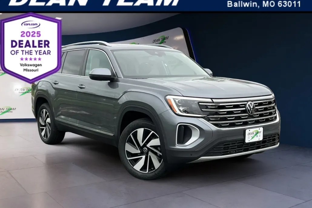 2025 Volkswagen Atlas SEL photo 1