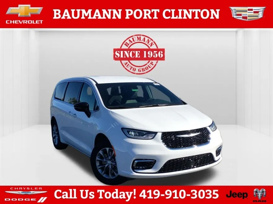 2026 Chrysler Pacifica photo 1