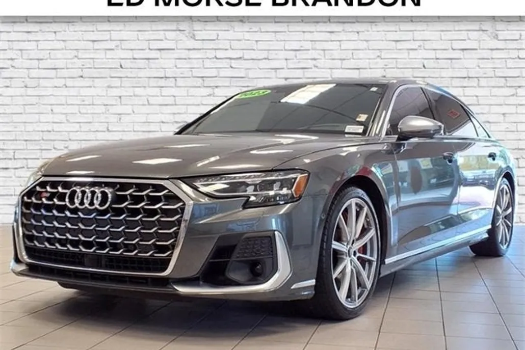 2023 Audi S8 4.0T Quattro photo 1