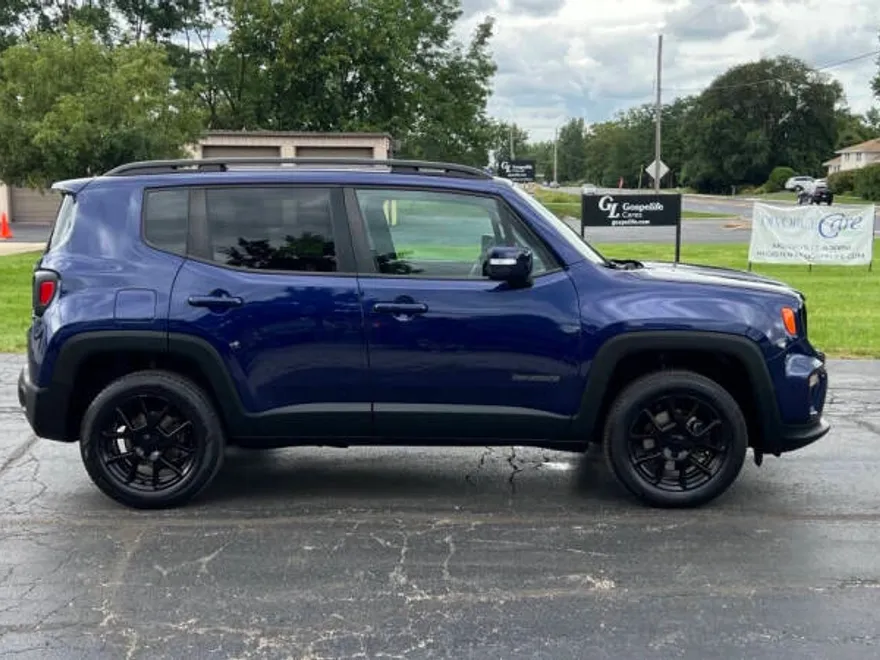 2020 Jeep Renegade Altitude photo 1