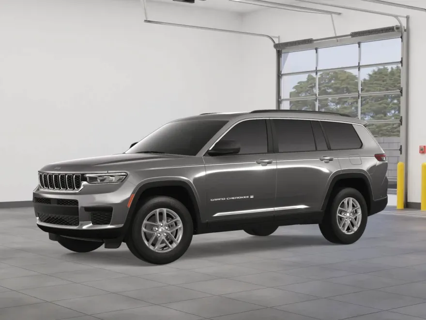 2025 Jeep Grand Cherokee Laredo X photo 1