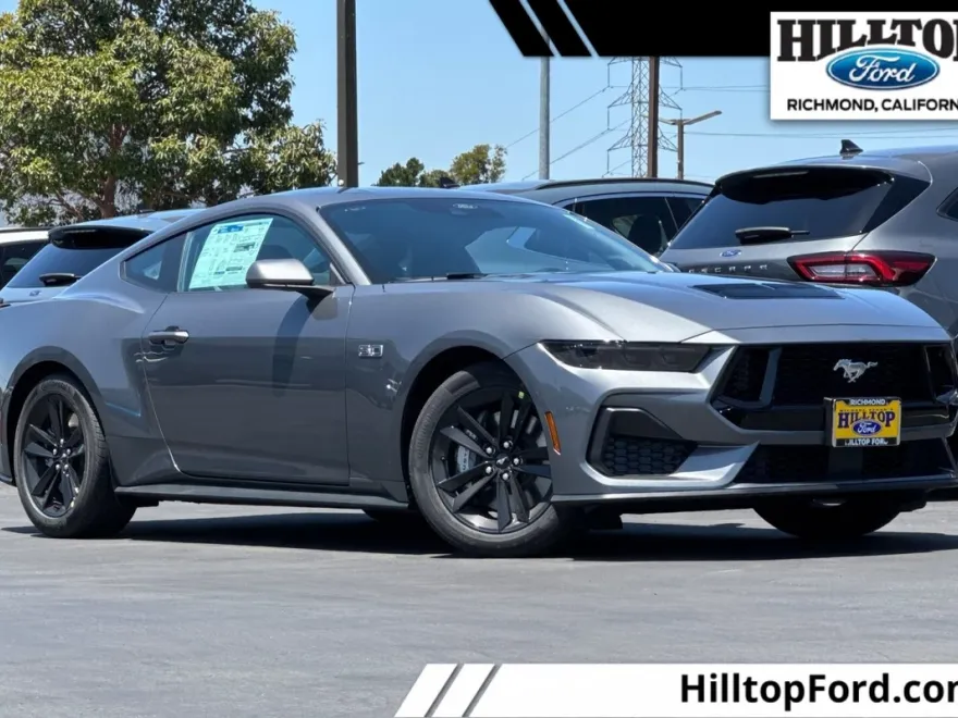 2025 Ford Mustang GT photo 1