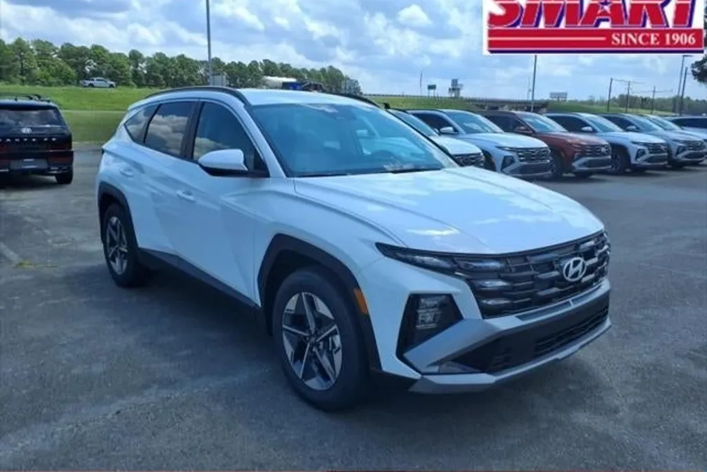 2025 Hyundai Tucson SEL photo 1