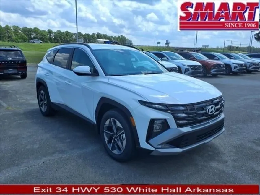 2025 Hyundai Tucson SEL photo 1