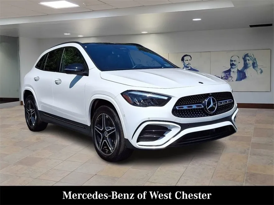 2025 Mercedes Benz GLA 250 4MATIC photo 1