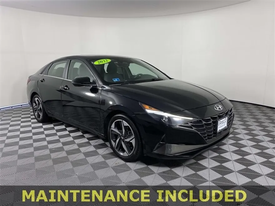 2022 Hyundai Elantra SEL photo 1