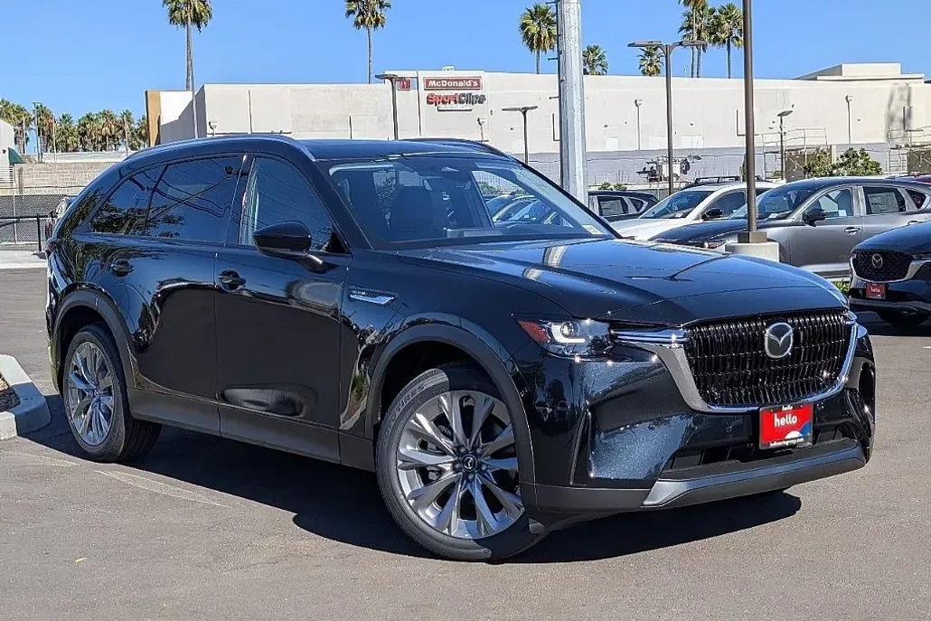 2026 Mazda CX-90 3.3 Turbo Preferred photo 1