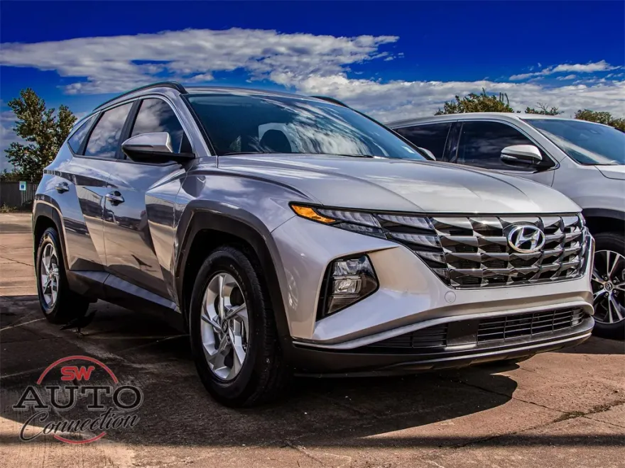 2022 Hyundai Tucson SEL photo 1