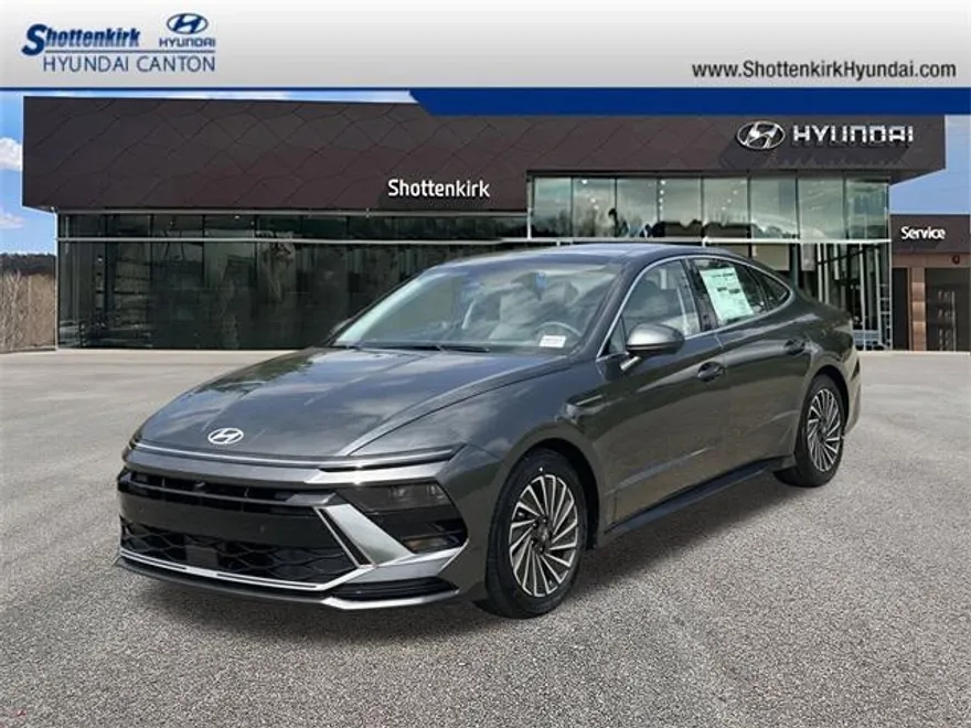 2025 Hyundai Sonata Hybrid Limited photo 1