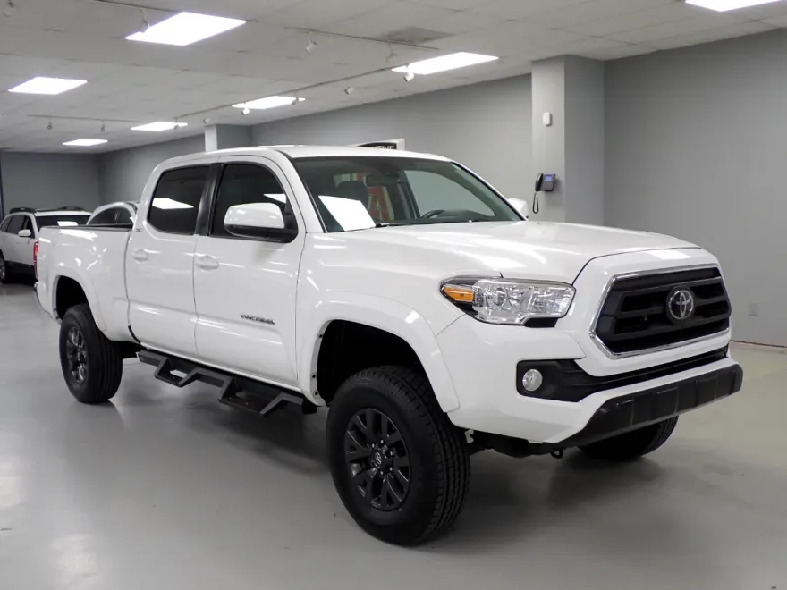 2021 Toyota Tacoma SR5 Double Cab Long Bed V6 4x4 photo 1