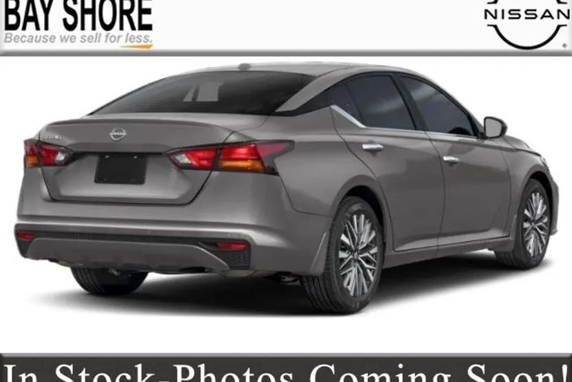 2025 Nissan Altima SV photo 1