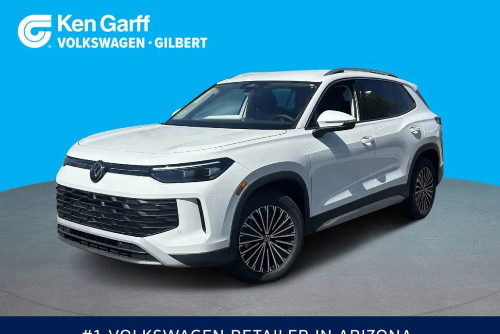 2025 Volkswagen Tiguan S photo 1