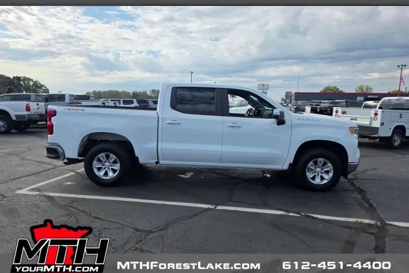 2023 Chevrolet Silverado 1500 LT1 photo 1