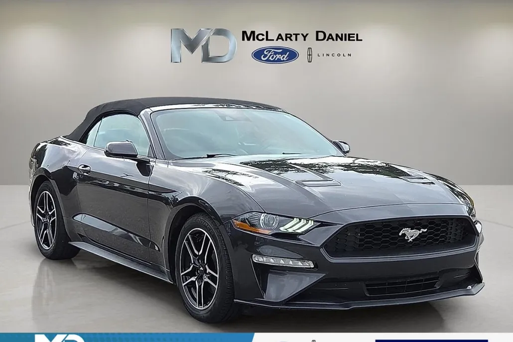 2023 Ford Mustang EcoBoost Premium photo 1