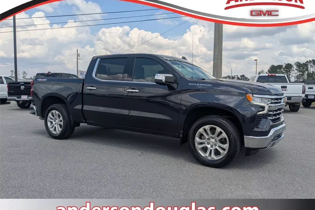 2023 Chevrolet Silverado 1500 LTZ photo 1