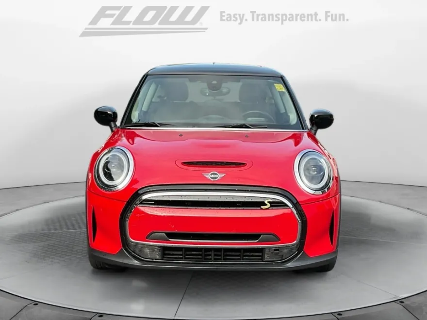 2023 Mini Cooper SE Hardtop photo 1