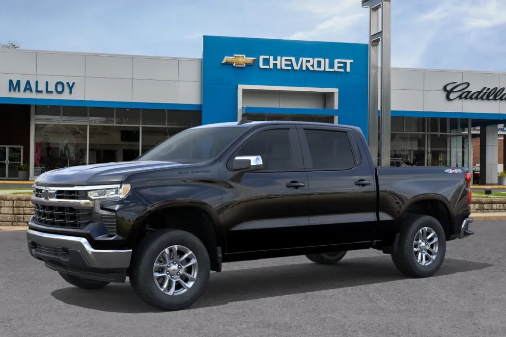 2026 Chevrolet Silverado 1500 LT photo 1