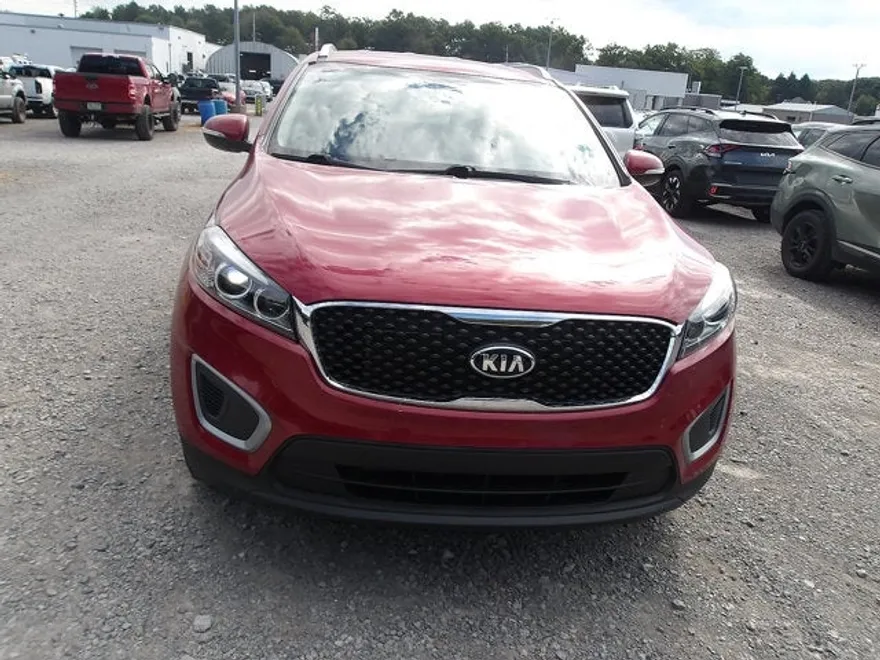 2016 Kia Sorento LX photo 1