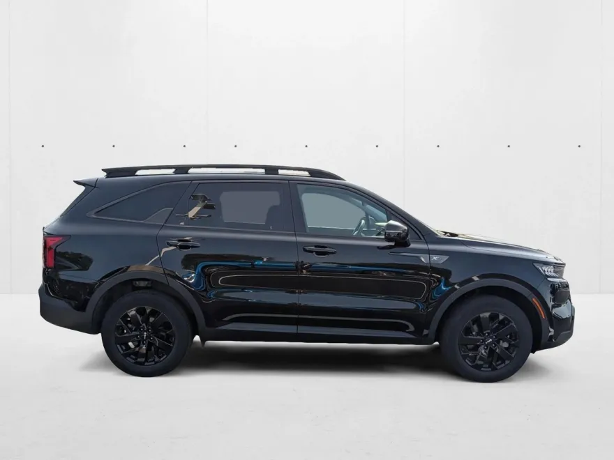 2022 Kia Sorento X-Line S photo 1