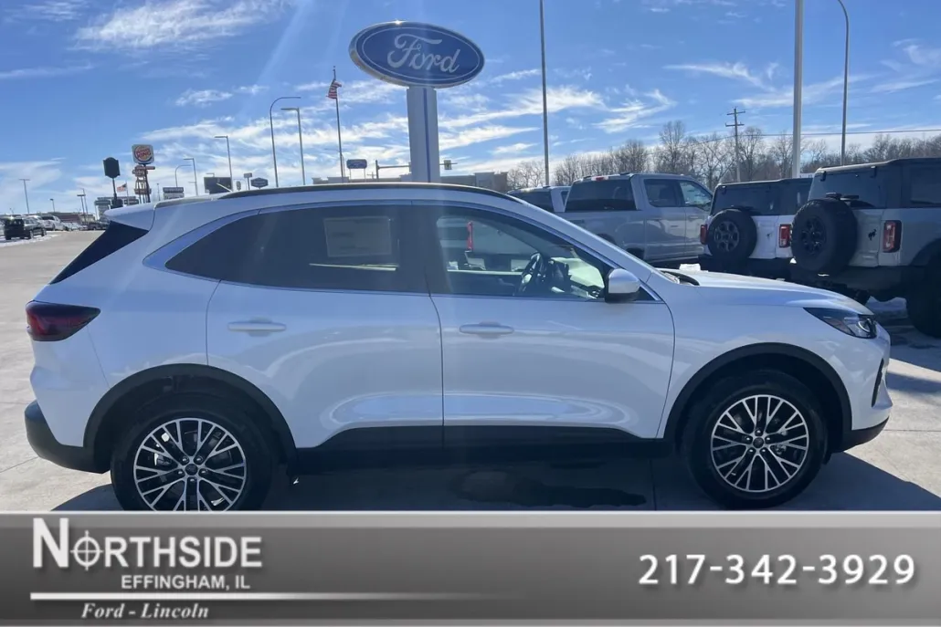 2025 Ford Escape photo 1